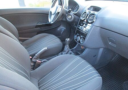 Opel Corsa D Edition "111 Jahre"TÜV-NEU