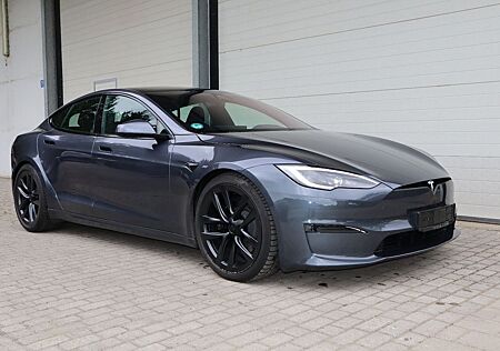 Tesla Model S Dual Allrad / maximale Reichweite