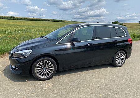 BMW 2er 220 Gran Tourer 220d xDrive Steptronic Luxur...