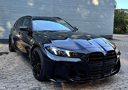 BMW M3 *Touring*Competition*Carbon*ServicePaket*