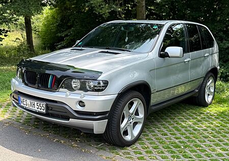 BMW X5 4.6is -