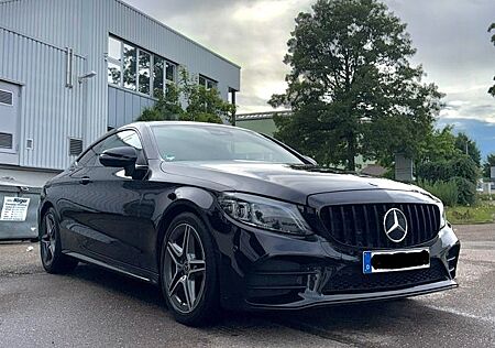 Mercedes-Benz C 220 d Coupé Autom. - AMG-Line,Pano,Digital