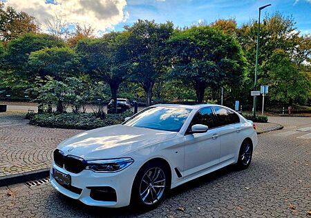 BMW 525 gebraucht kaufen BMW 525d A- M-PAKET/INSP.NEU/KEYLESS/HEAP-UP/GSD/LED