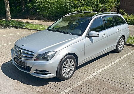 Mercedes-Benz C 200 CDI T AVANTGARDE PANO ABSTANDTEMPOMAT