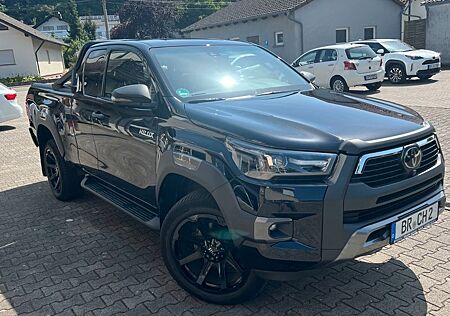 Toyota Hilux Extra Cab Invincible 4x4 Standheizung, Rol