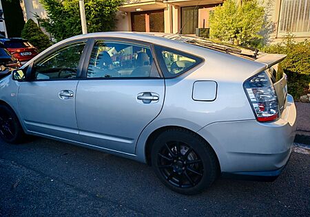 Toyota Prius 1.5 Sol+neu.Bremsen,reifen/2.Hand/Klimauto