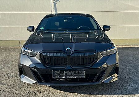 BMW 520 Lim. d M Sport*SHZ*ACC*LED*GARANTIE BMW03/27