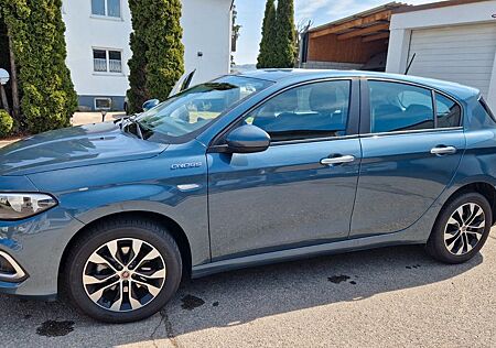 Fiat Tipo HYBRID 1.5 GSE CROSS DCT CROSS
