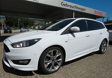 Ford Focus Turnier ST-Line RFK APP Tempomat Navi