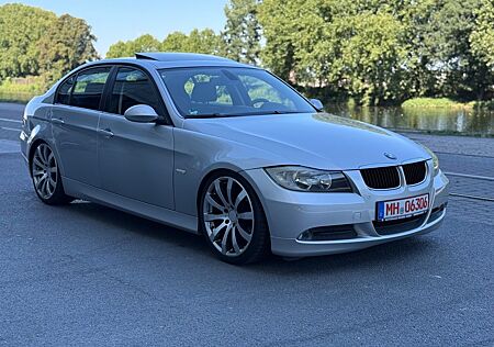 BMW 318i *2.Hand*Navi*Felgen&Tiefer*Klimaautomatik*