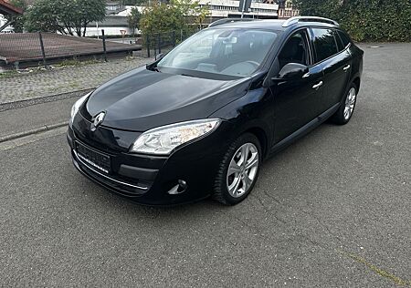Renault Megane Grandtour Luxe *TÜV*PDC*SHZ*BLUETOOTH*