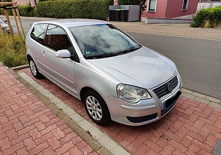VW Polo Volkswagen 9N 1.2
