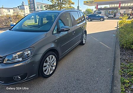 VW Touran Volkswagen Cup BMT