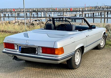 Mercedes-Benz SL 280