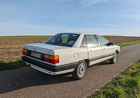 Audi 100 - Alltagsklassiker, gepflegt
