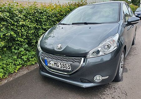 Peugeot 208 1.6 Allure 120 VTi Allure