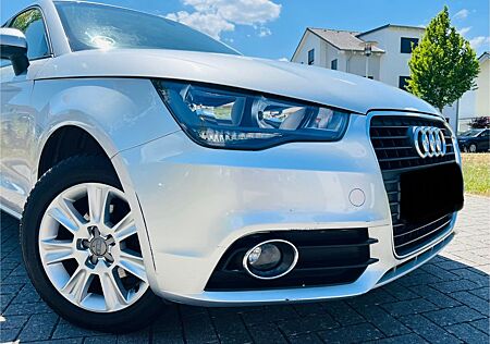 Audi A1 1.2 TFSI S line Sportback S line