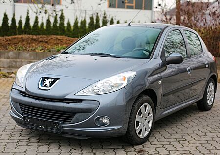 Peugeot 206 + Basis 2. Hand TÜV neu