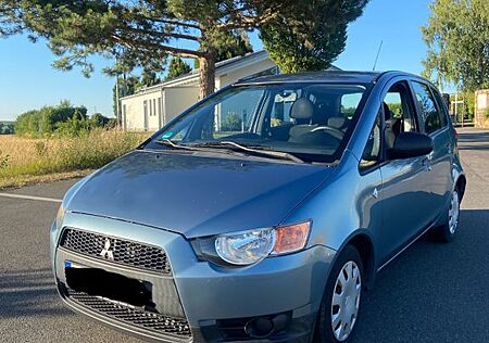 Mitsubishi Colt 1.1 Inform Inform