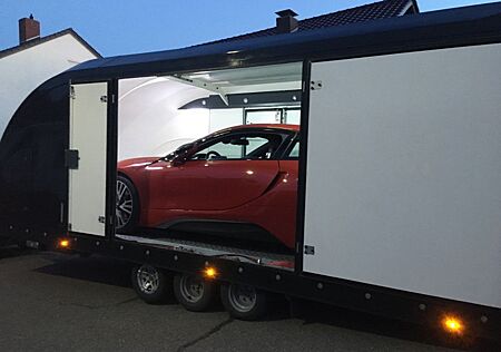 BMW i8 Protonic Red Edition
