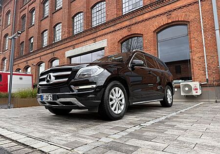Mercedes-Benz GL 350 BlueTEC 4MATIC - 7 Sitze Voll fahrbereit