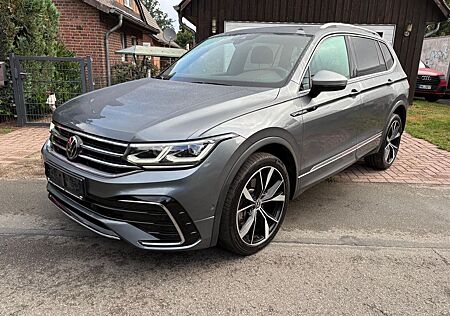 VW Tiguan Allspace Volkswagen R-Line 4Motion
