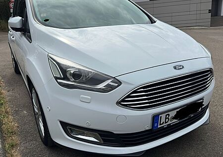 Ford Grand C-Max 2,0TDCi Titanium - Vollausstattung