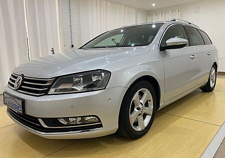 VW Passat Variant Volkswagen 2.0 TDI Highline Leder/Panor/Sitz