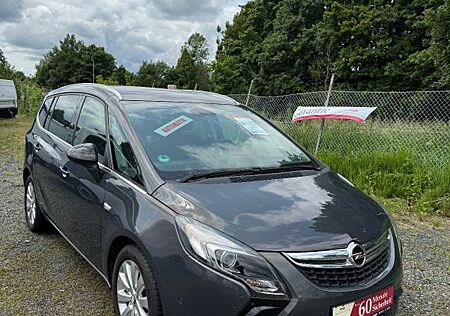 Opel Zafira TOURER+7SITZE+KLIMATRONIK+KAMERA+++