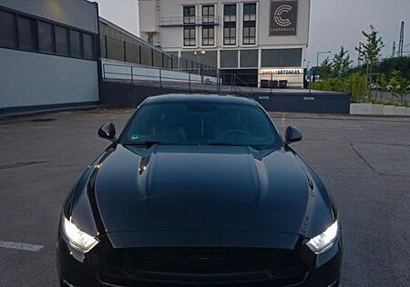 Ford Mustang 5.0 Ti-VCT V8 GT Auto GT