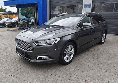 Ford Mondeo Titanium Carplay/Kessy/Navi/SHZ/PDC/17"Al