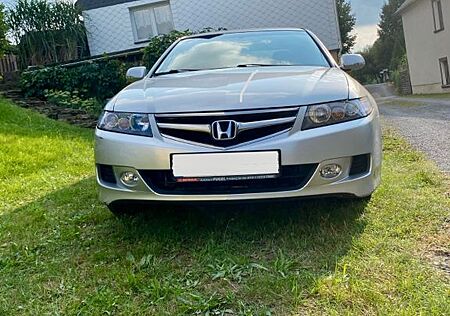 Honda Accord 2.0