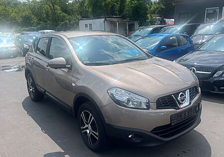 Nissan Qashqai Acenta 4X4 Automatik Navi kamera
