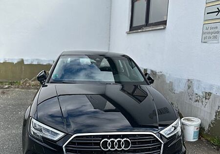 Audi A3 Limousine 1.0 TFSI S tronic | S line |