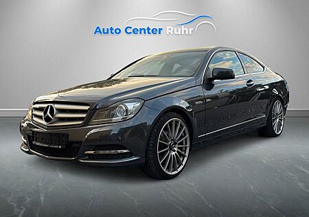 Mercedes-Benz C 180 C-Klasse 180 CGI Coupe BlueEfficiency*Bi-Xenon*