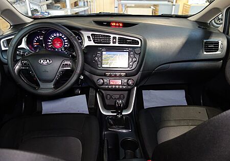 Kia Cee'd Sportswagon Ceed Sportswagon FIFA World Cup Edition"TÜV"