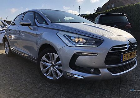 Citroën DS5 1.6THP 157pk automatik Navi/Pano/Climate/Lee