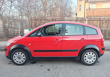 Audi A2 1.4 -
