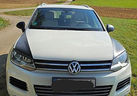 VW Touareg Volkswagen 3.0 V6 TDI Tiptr Exclusive BMT Terra...