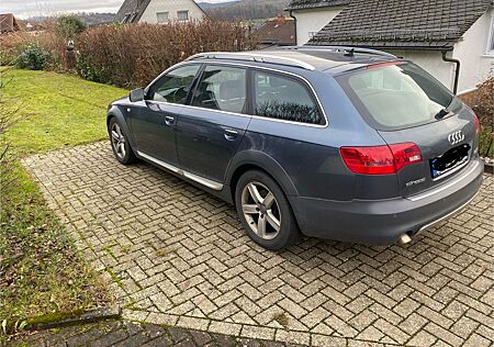 Audi A6 Allroad 3.0TDI (DPF) quattro tiptronic -