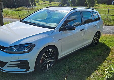 VW Golf Volkswagen 2.0 TDI DSG GTD Variant Virtuell Cockpit