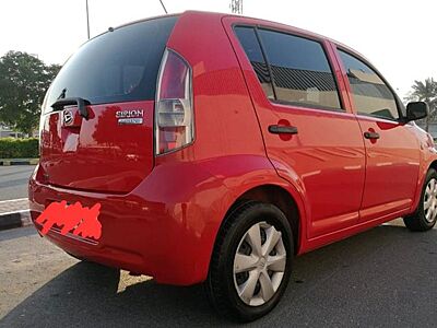 Daihatsu Sirion 1.0 -