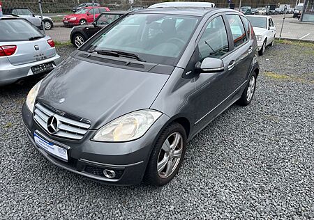 Mercedes-Benz A 160 ~Scheckheft ~ Euro5~ Tüv & Service NEU