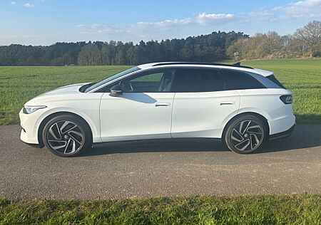 VW ID.7 Volkswagen Pro 77 kWh 210 kW Pro Tourer Pro