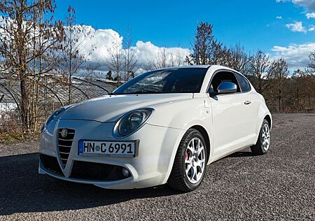 Alfa Romeo MiTo 1.4 TB 16V MultiAir Quadrifoglio Verde ...