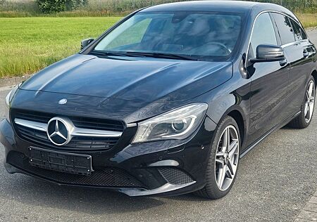 Mercedes-Benz CLA 200 Shooting Brake CLA 200 CDI 4MATIC DC...