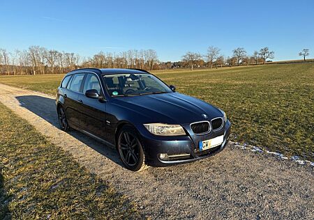 BMW 320d xDrive Touring Edition Lifestyle