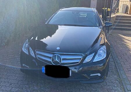 Mercedes-Benz E 500 Mercedes Benz E500 AMG-Paket C207