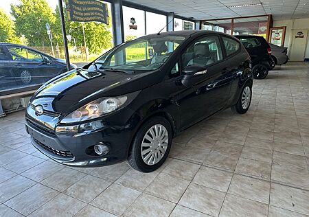 Ford Fiesta Trend mit neu tüv