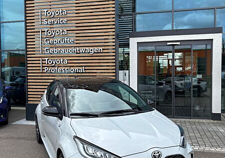 Toyota Yaris Hybrid 1,5 GR Sport JBL + Bitone